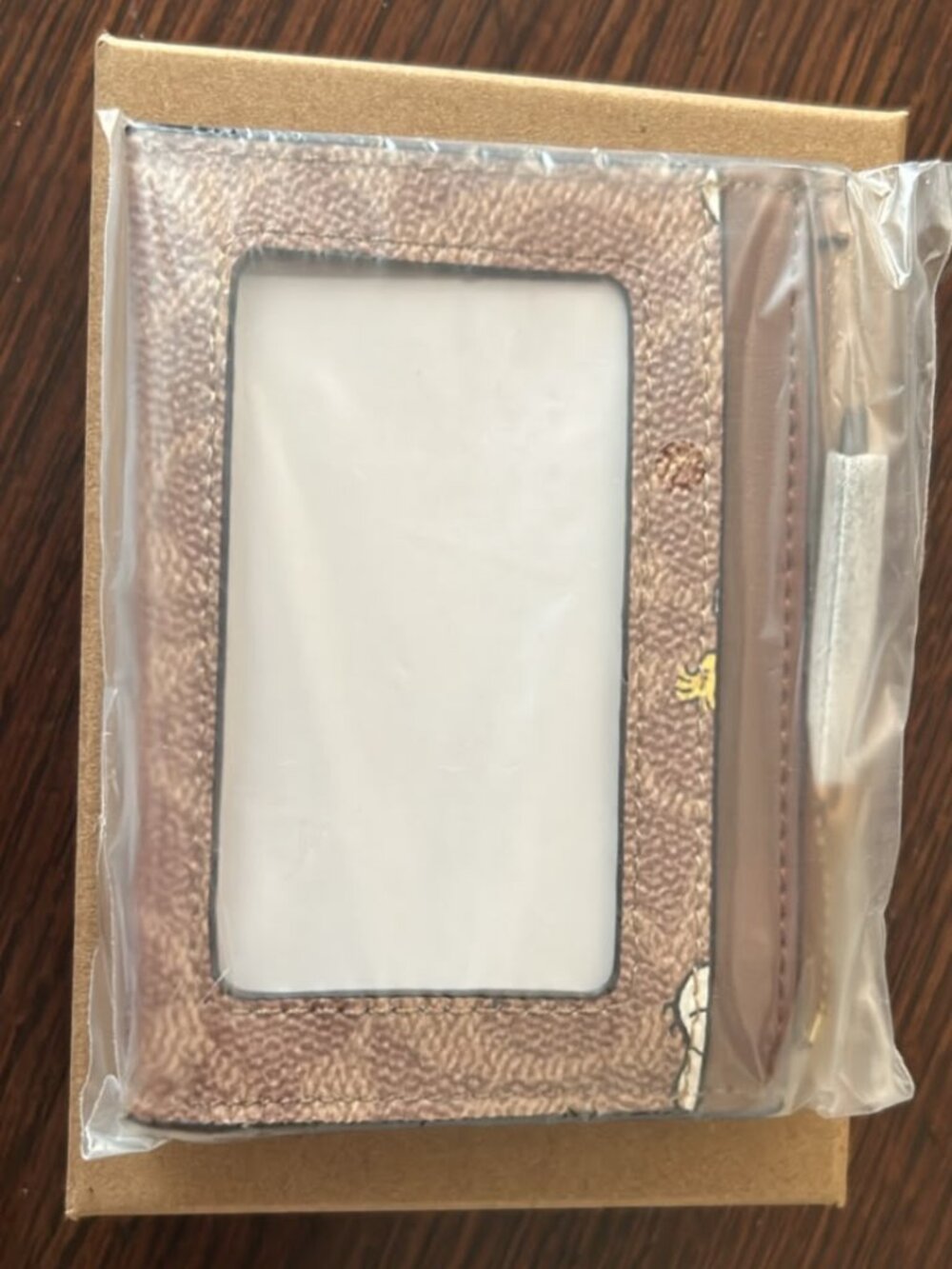 Coach x Peanuts Mini Skinny ID Case Signature Canvas with Snoopy Print CBT14 – N - Picture 2 of 5